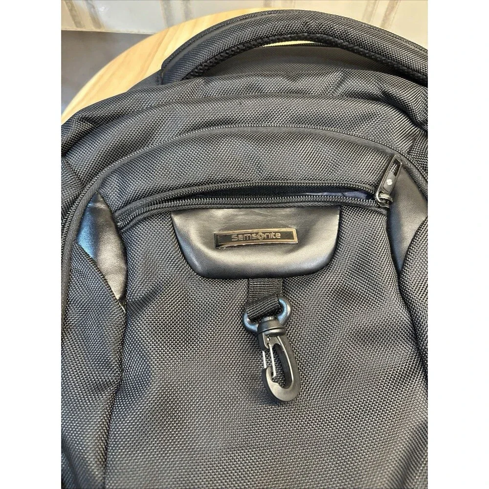 Samsonite Stedman Business Travel Court Backpack Black 15.6” Laptop Tablet EUC